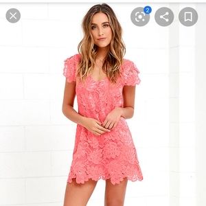 BB Dakota pink shift dress